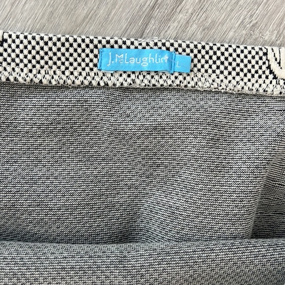 J McLaughlin pull up skirt - Picture 2 of 2
